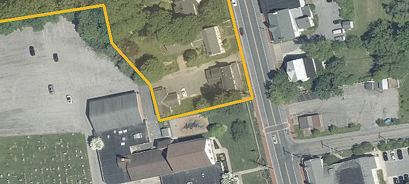 238 Main St