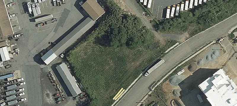 2204 Jack Ln