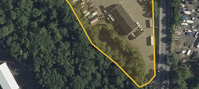 58 Earls Rd