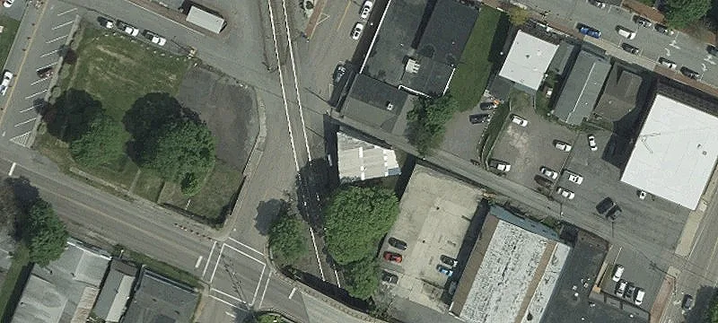 212 2nd St