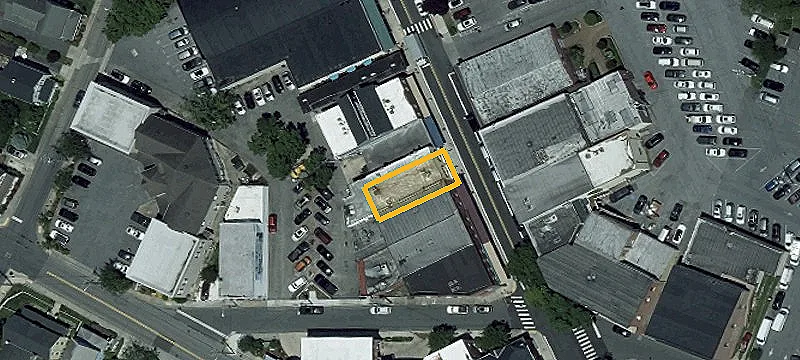 110 Main St