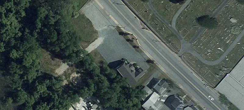 813 High St