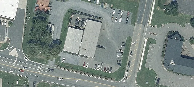 8132 Elliott Rd