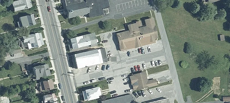 1363 Main St