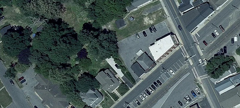 100 Main St