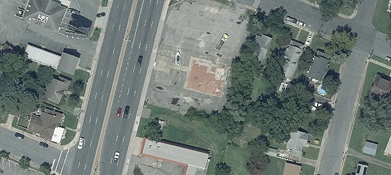202 Sunburst Hwy