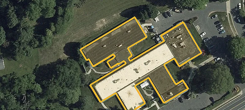 410 Macphail Rd