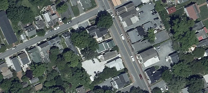 402 Talbot St