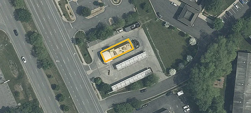 1710 Dual Hwy