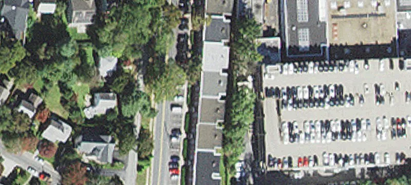 7001 Clarendon Rd