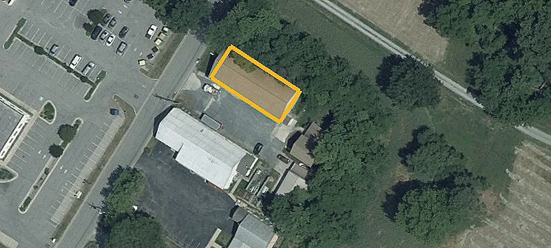 206 Banjo Ln