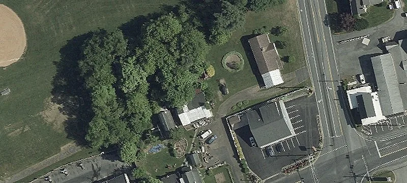 2122 Conowingo Rd