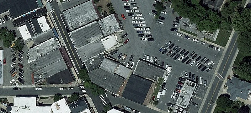 101 Main St
