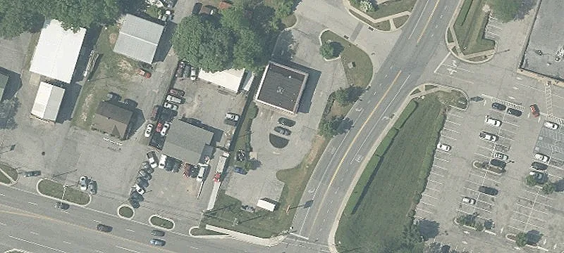 1951 Dickenson Rd