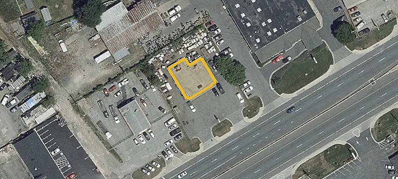 8202 Pulaski Hwy