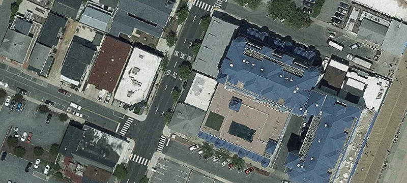 215 Baltimore Ave