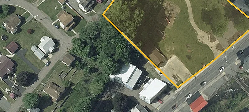 35 Main St