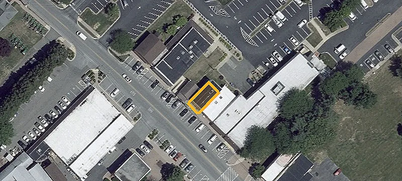 168 Main St