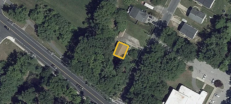 472 Oakton Rd