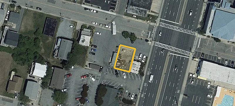 7307 Coastal Hwy