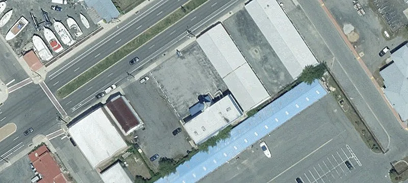 821 Main St