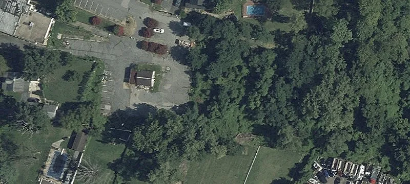 7500 Livingston Rd