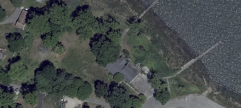 1052 Old Turkey Pt Rd