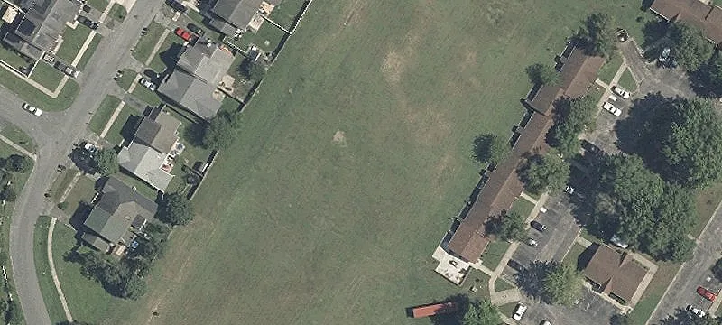 562 Vaughn Ave