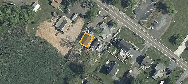 3712 Main St