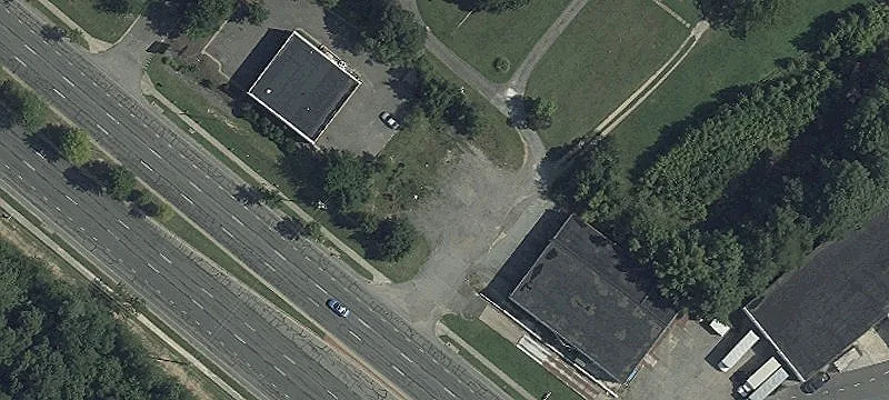 22390 Three Notch Rd, Unit A