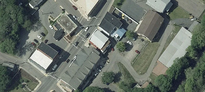 42 Main St