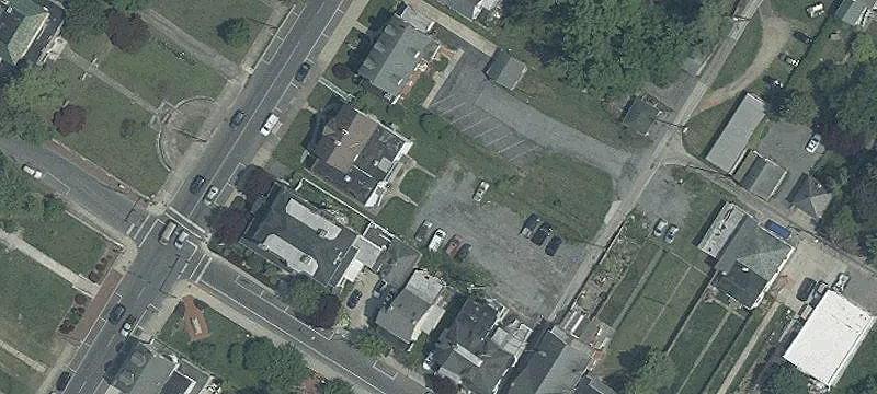 412 Potomac St