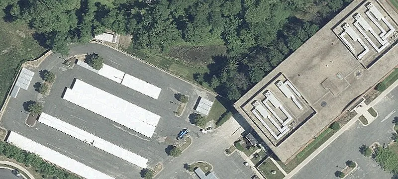 200 Red Run Blvd
