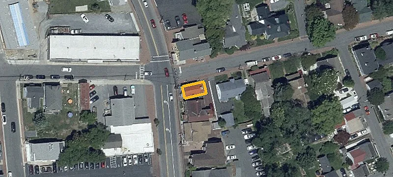 101 Talbot St