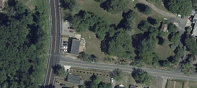 833 Queenstown Rd