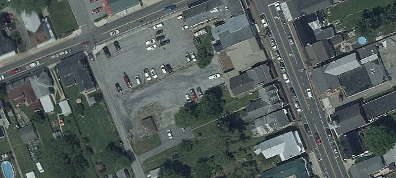 14 Main St