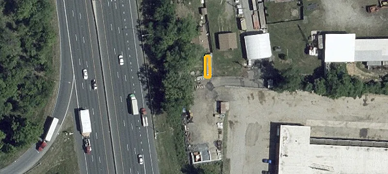 Walnut Ave