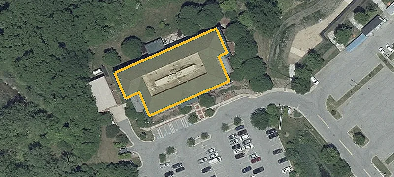 320 Warren Rd