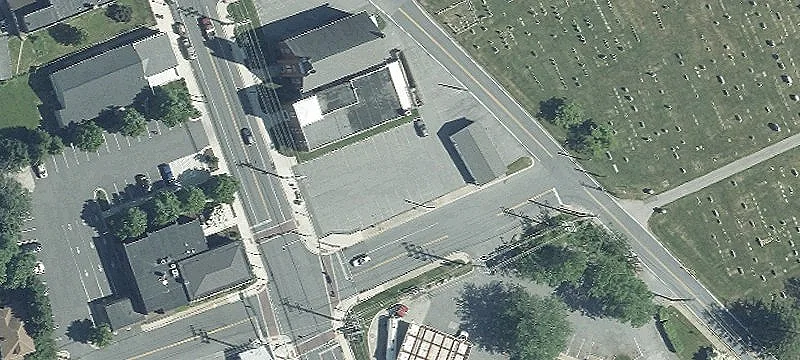 1203 Main St