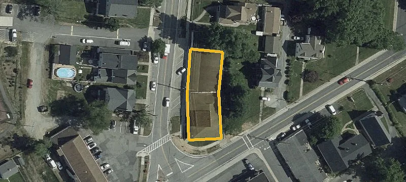 304 Aiken Ave