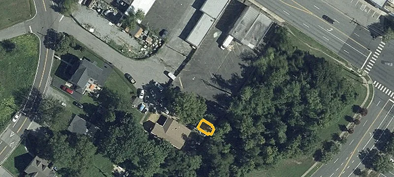 Parkland Dr