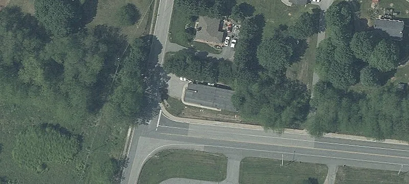 100 Main St