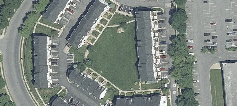 305 Harvestview Rd