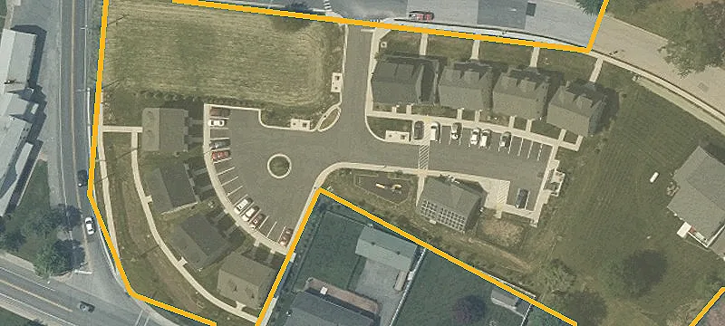 120 Community Dr