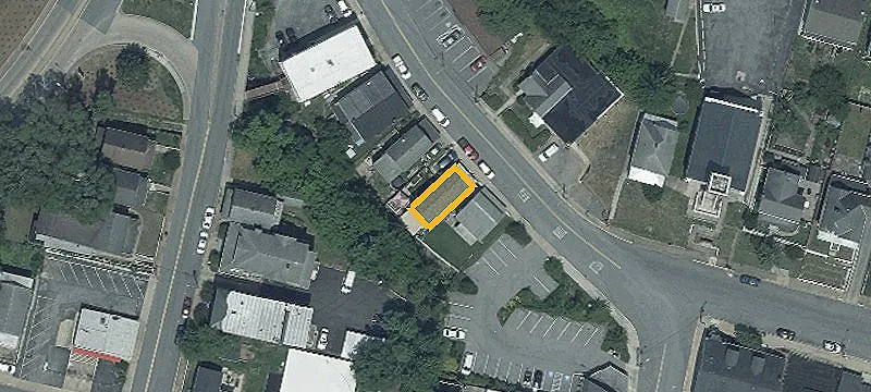 15 Petersville Rd