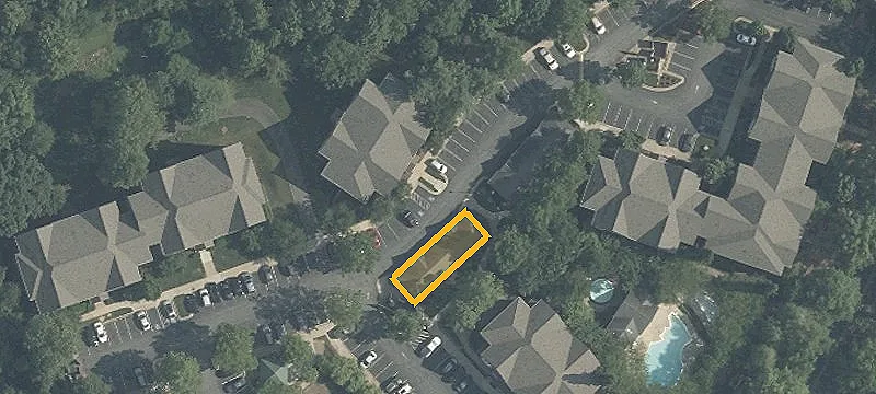 12912 Falling Water Cir