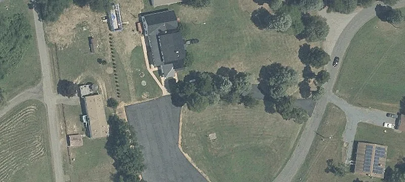 23153 Pleasant Ln