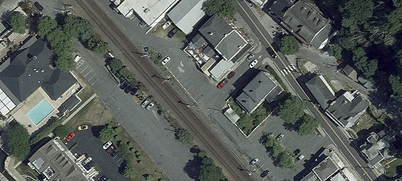 Main St