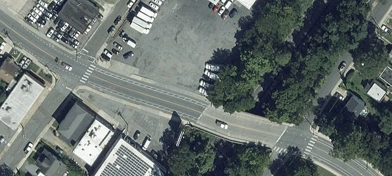 38th St
