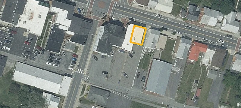 Main St